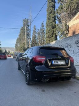 
										Mercedes-Benz A 180 full									