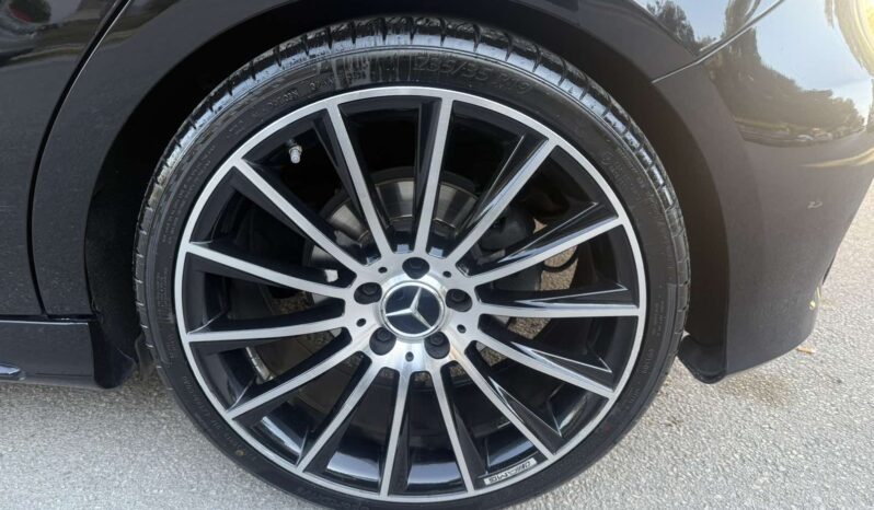 
								Mercedes-Benz A 180 full									