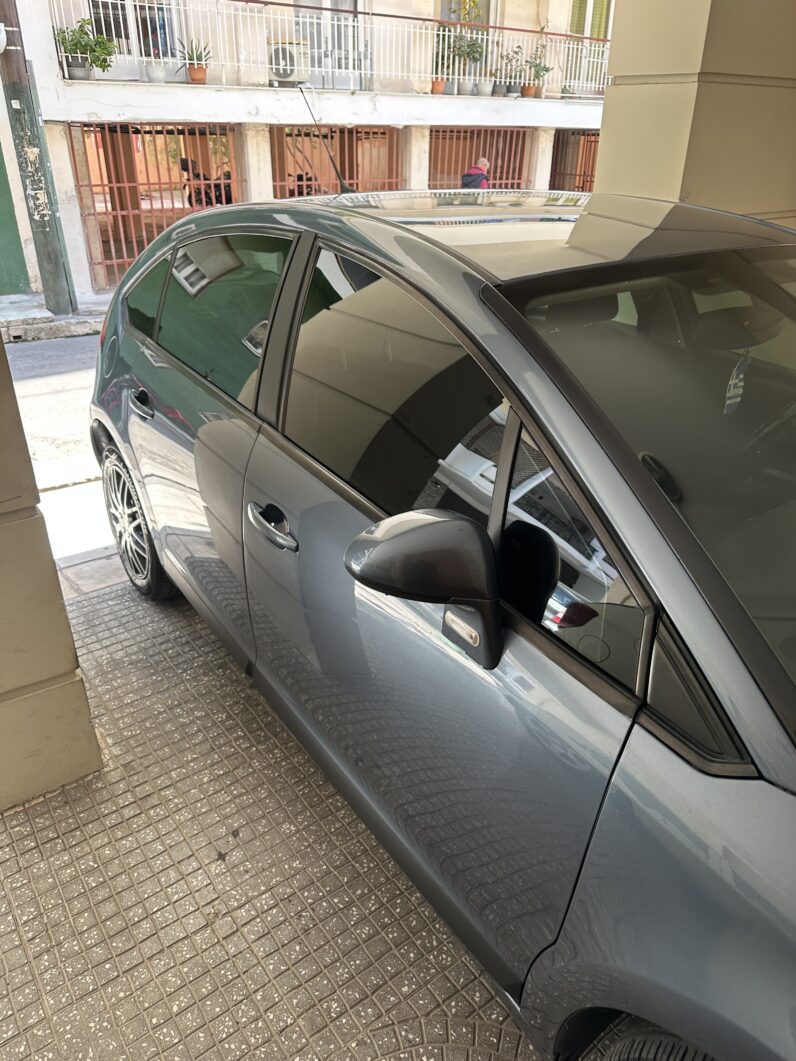 
								Citroen C4 Μπλέ full									