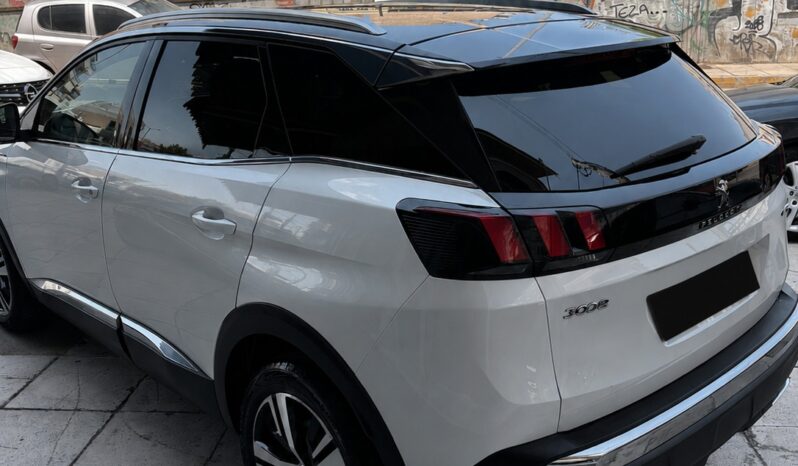 
								Peugeot 3008 1.2 PureTech Allure GT Line full									