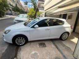 
										Alfa Romeo Giulietta full									