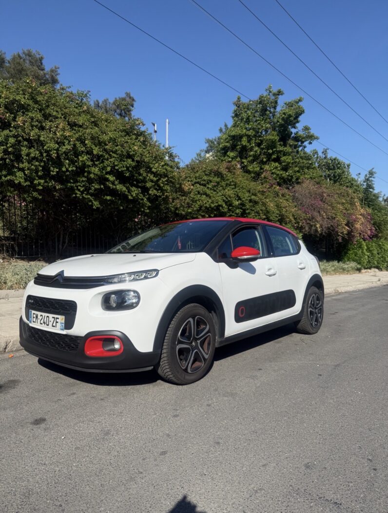 
								Citroen C3 1.2 PureTech Shine full									