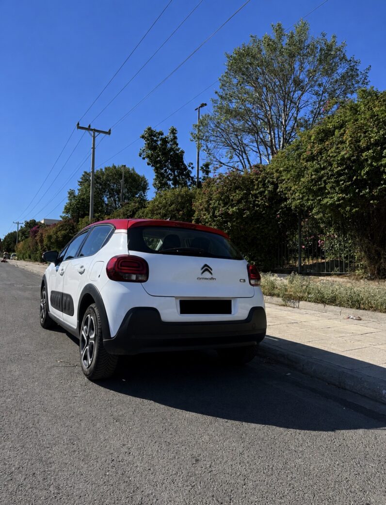 
								Citroen C3 1.2 PureTech Shine full									