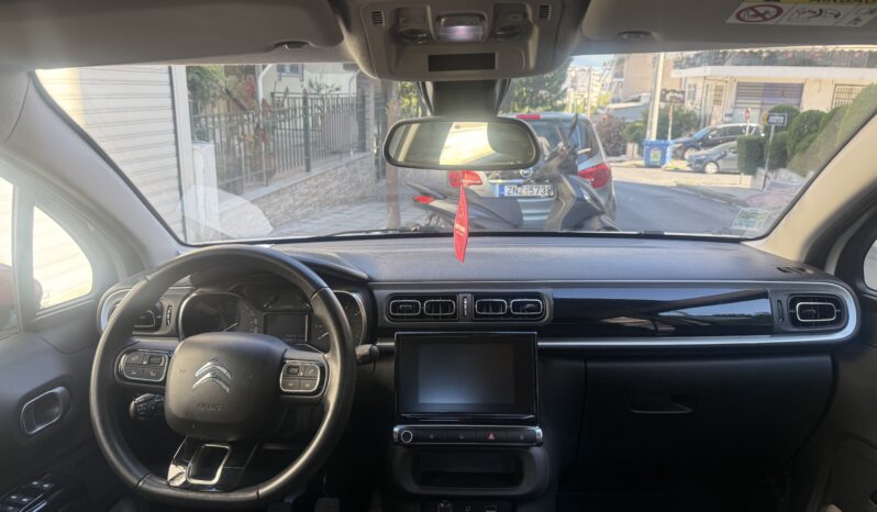 
								Citroen C3 1.2 PureTech Shine full									