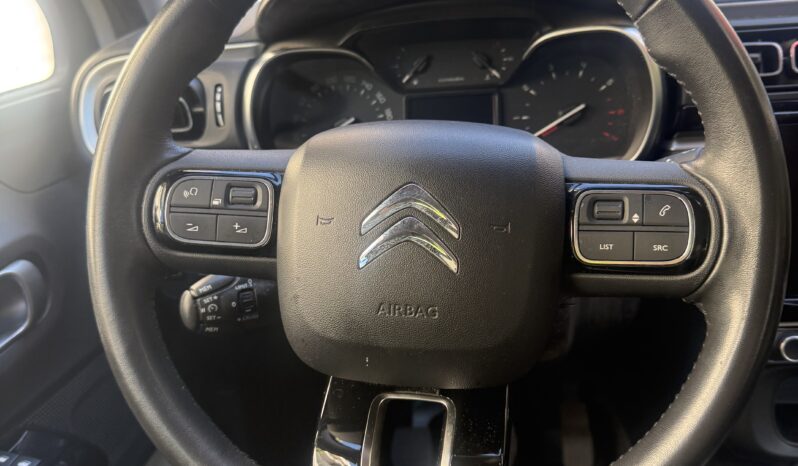 
								Citroen C3 1.2 PureTech Shine full									
