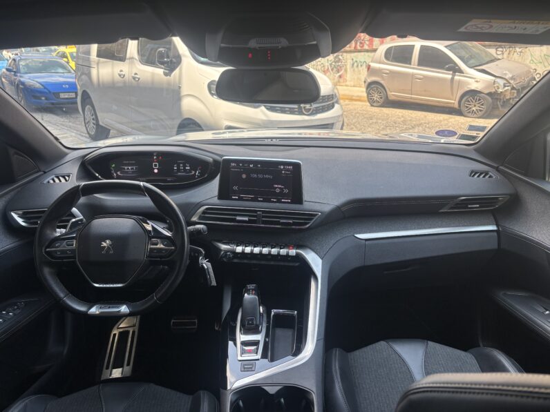 
								Peugeot 3008 1.2 PureTech Allure GT Line full									