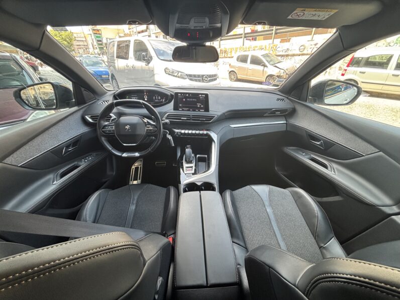 
								Peugeot 3008 1.2 PureTech Allure GT Line full									