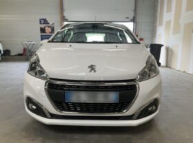Peugeot 208 1.2 PureTech Signature 2018